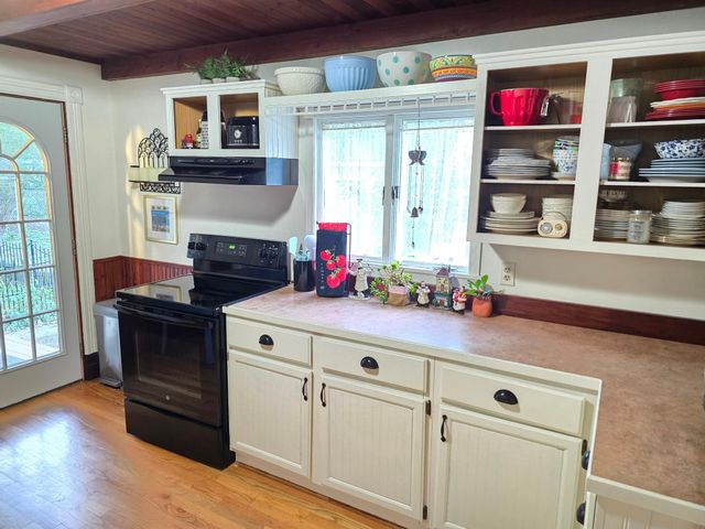 809 Oak Street, Hudson, WI 54016