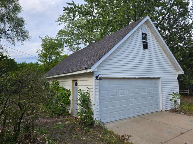 809 Oak Street, Hudson, WI 54016