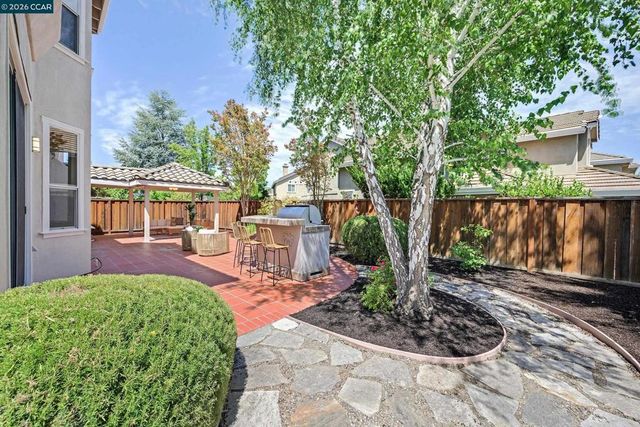 113 Blackstone Dr, Danville, CA 94506