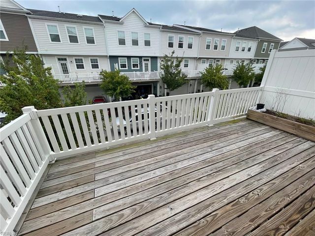 1676 Avalene WAY, Virginia Beach, VA 23456
