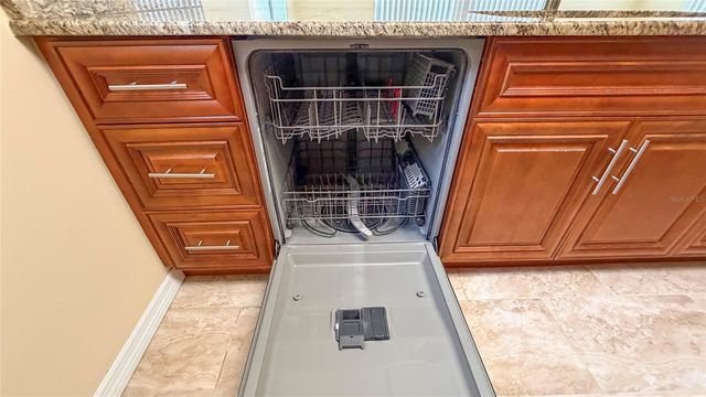 7621 ROSEWOOD DRIVE, Port Richey, FL 34668