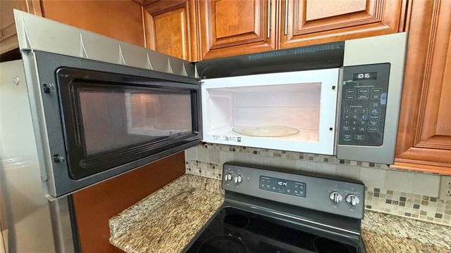 7621 ROSEWOOD DRIVE, Port Richey, FL 34668