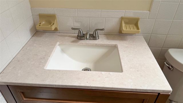 7621 ROSEWOOD DRIVE, Port Richey, FL 34668