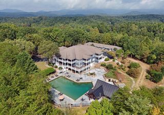 987 Shenandoah Drive, Ellijay, GA 30540