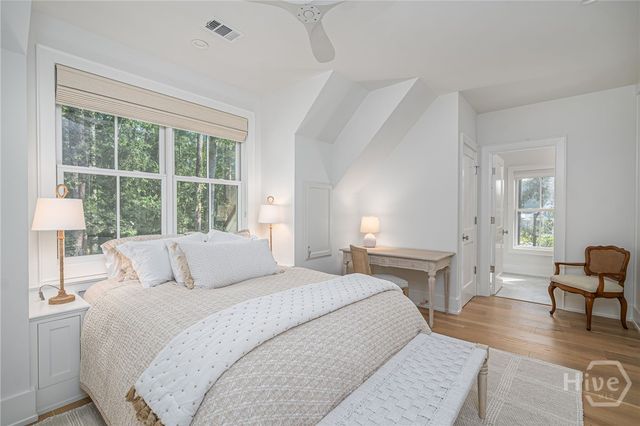 220 Belted Kingfisher Lane, Richmond Hill, GA 31324