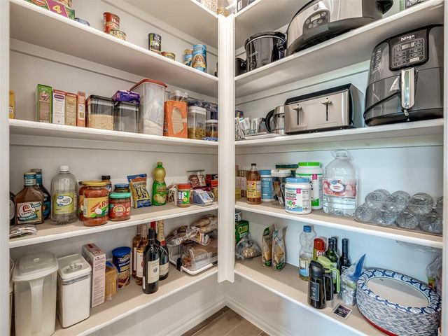 9004 NW 149th Terrace, Yukon, OK 73099