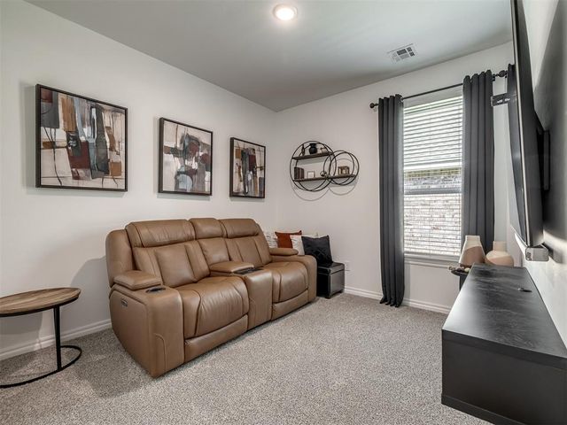 9004 NW 149th Terrace, Yukon, OK 73099