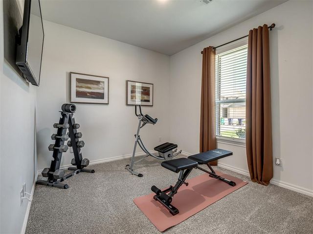 9004 NW 149th Terrace, Yukon, OK 73099