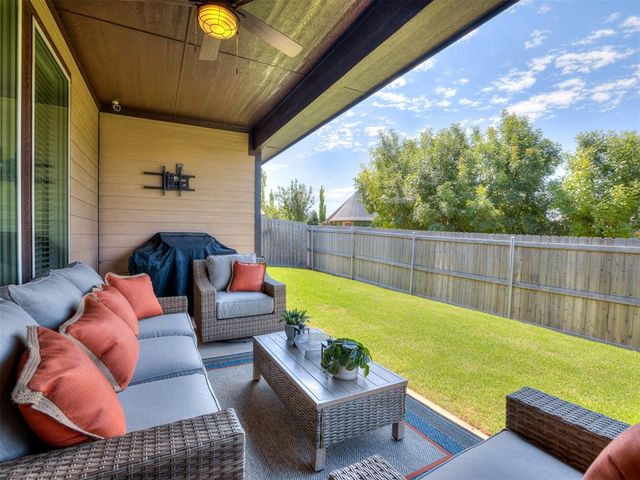 9004 NW 149th Terrace, Yukon, OK 73099