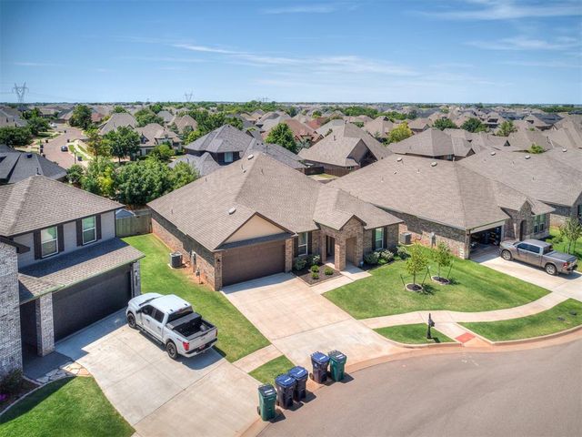 9004 NW 149th Terrace, Yukon, OK 73099