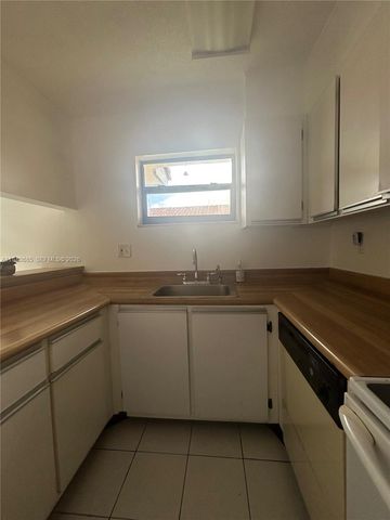 5851 W 20th Avenue 409, Hialeah, FL 33012