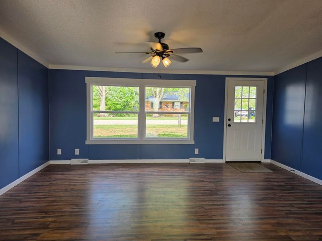 65 Klee Road, Falmouth, KY 41040