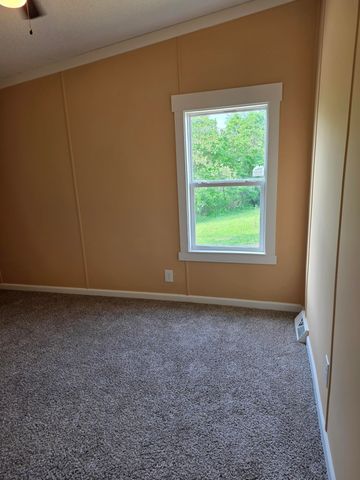 65 Klee Road, Falmouth, KY 41040