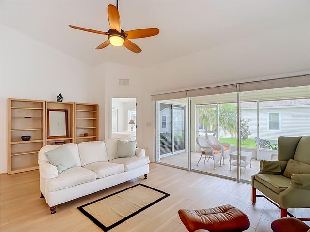 572 SALMON COURT, Oldsmar, FL 34677
