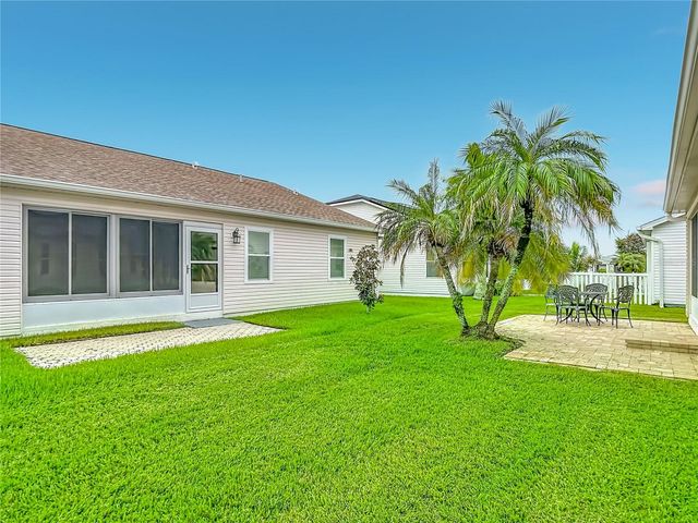 572 SALMON COURT, Oldsmar, FL 34677
