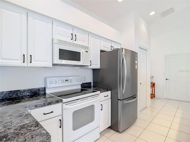 572 SALMON COURT, Oldsmar, FL 34677