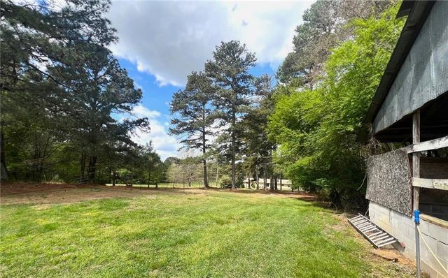 949 Love Bridge Road SE, Calhoun, GA 30701