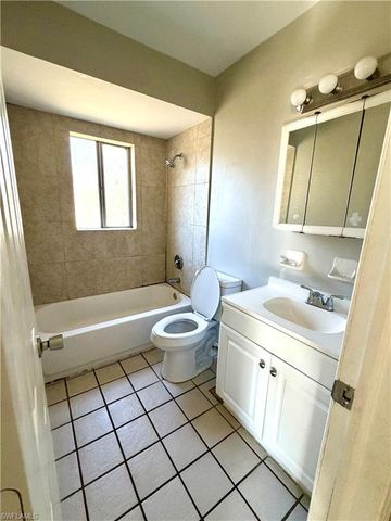 13208 Fourth ST, Fort Myers, FL 33905