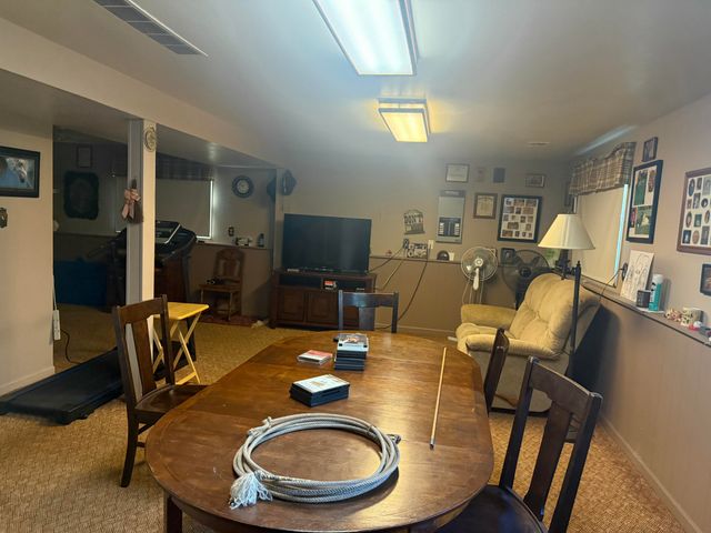 212 Weblos Trail, Valparaiso, IN 46385