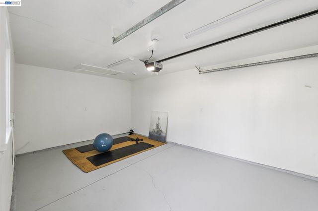 725 Alameda De Las Pulgas, Redwood City, CA 94061