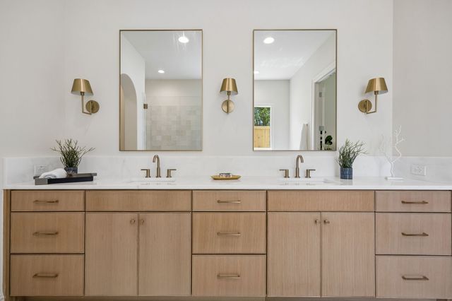 6207 Sudbury Drive, Dallas, TX 75214