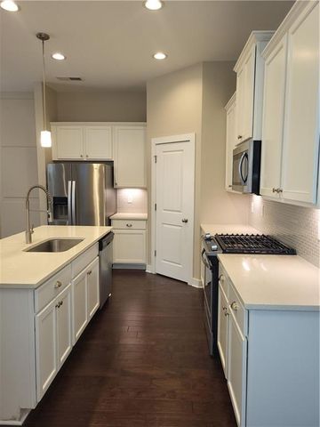 5728 Taylor Way, Atlanta, GA 30342