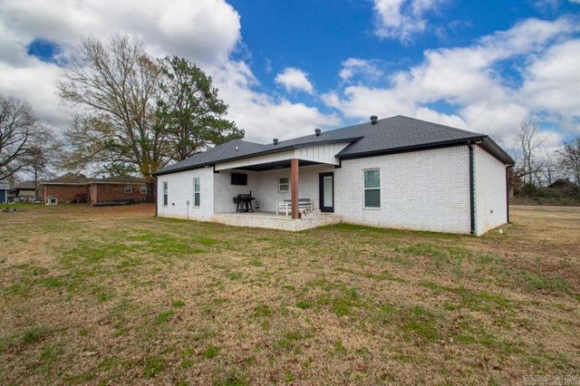422 Highway 225 W, Greenbrier, AR 72058