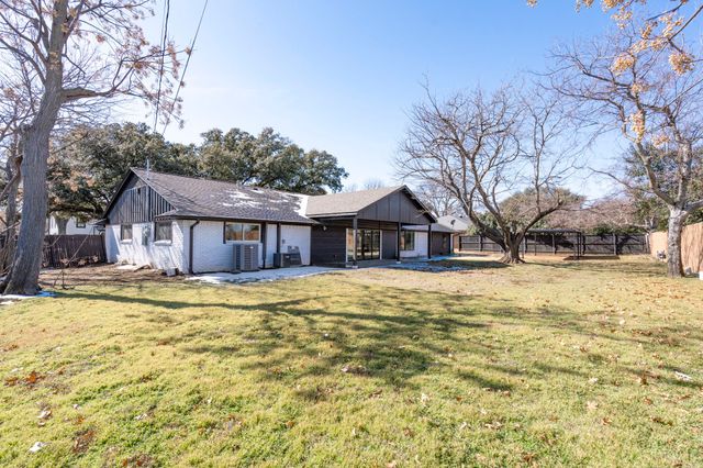 3851 Goodfellow Drive, Dallas, TX 75229