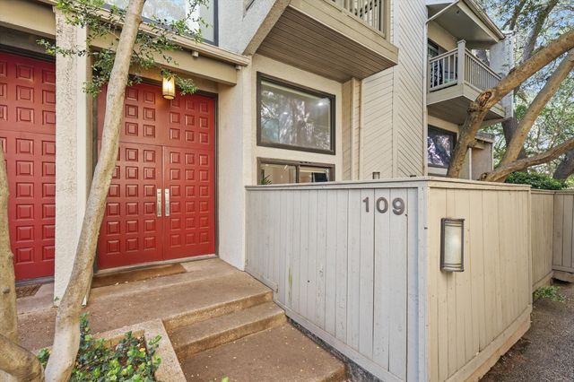 4310 Bowser Avenue 109, Dallas, TX 75219