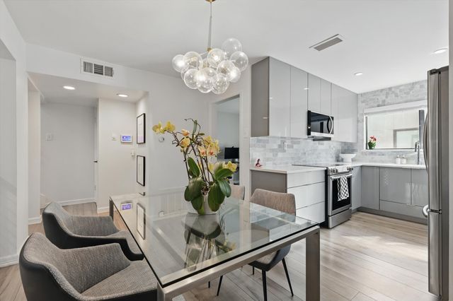 4310 Bowser Avenue 109, Dallas, TX 75219
