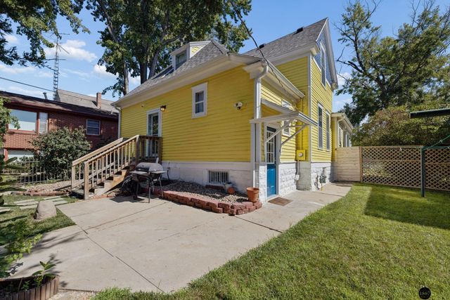 1220 C Street, Lincoln, NE 68502