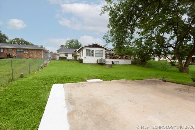 804 E Pierce Avenue, Mcalester, OK 74501