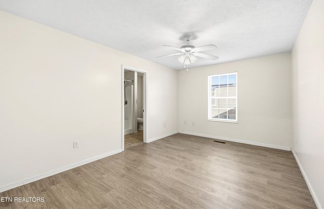 306 Joshua Landing Court, Seymour, TN 37865