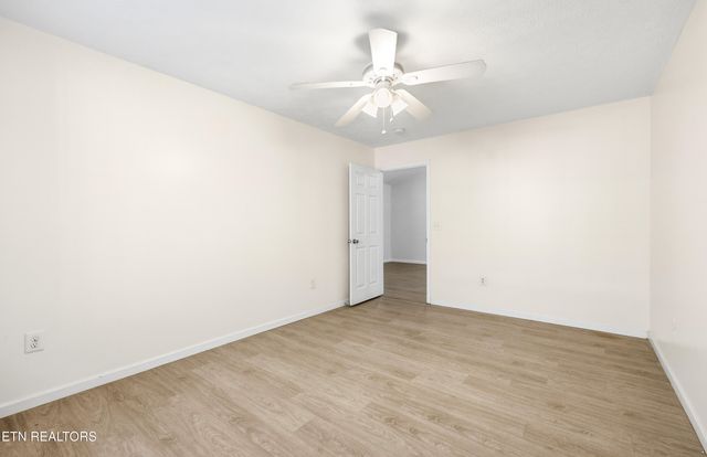 306 Joshua Landing Court, Seymour, TN 37865