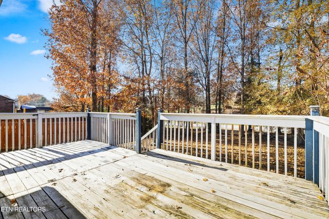 306 Joshua Landing Court, Seymour, TN 37865