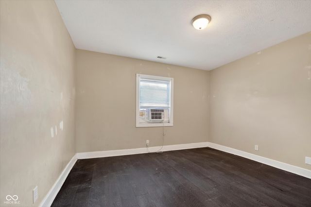 513 E 31st Street, Indianapolis, IN 46205