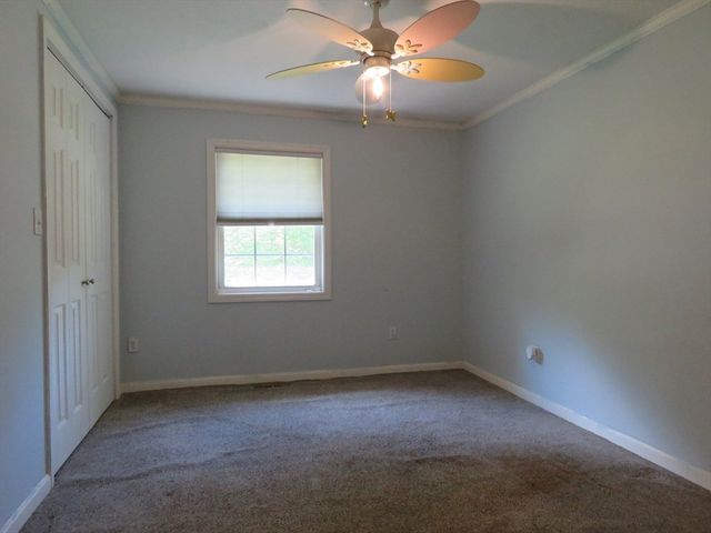 32 Oak St, Pembroke, MA 02359