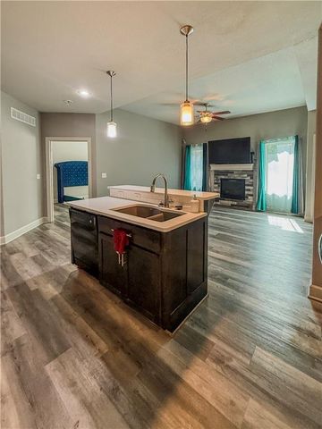 19557 E 14th N Street, Independence, MO 64056