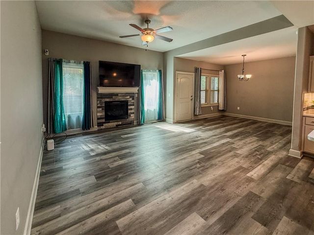 19557 E 14th N Street, Independence, MO 64056