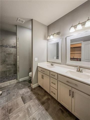 19557 E 14th N Street, Independence, MO 64056