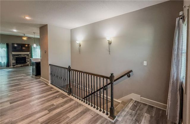 19557 E 14th N Street, Independence, MO 64056