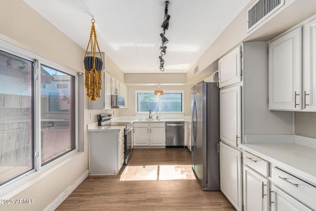 959 E LOBSTER TRAP Lane, Tempe, AZ 85283