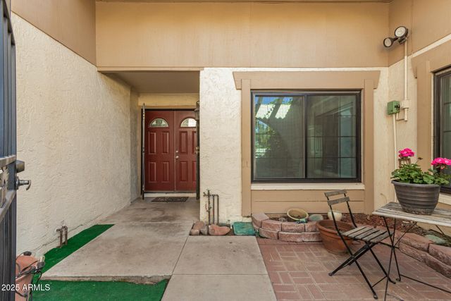 959 E LOBSTER TRAP Lane, Tempe, AZ 85283