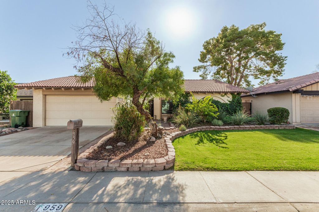 959 E LOBSTER TRAP Lane, Tempe, AZ 85283