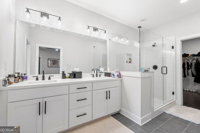 2004 Oak Lane NW, Atlanta, GA 30318