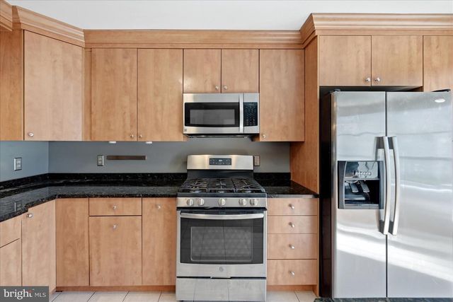 7888 BLUE GRAY CIR, Manassas, VA 20109