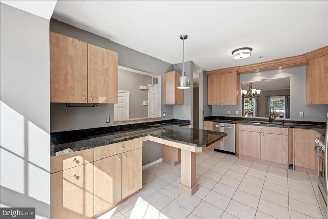 7888 BLUE GRAY CIR, Manassas, VA 20109
