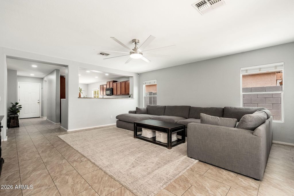 4029 E SUPERIOR Road, San Tan Valley, AZ 85143 — photo 2