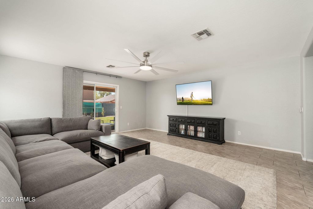 4029 E SUPERIOR Road, San Tan Valley, AZ 85143 — photo 3