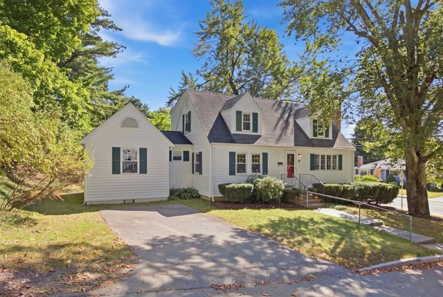 3 Palmer Hill Avenue, Reading, MA 01867